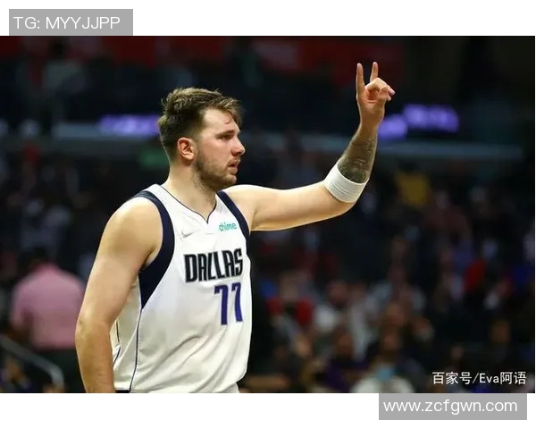 独行侠后卫东契奇荣膺周最佳球员：篮球界的新星闪耀全场